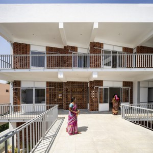 تصویر - آنوپاما کوندو (Anupama Kundoo) ، معمار هندی برنده جایزه ریبا و چارلز جنکس - معماری