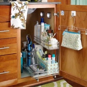 تصویر - راهکارهایی برای سازماندهی مفید کابینت زیر سینک ظرفشویی - معماری