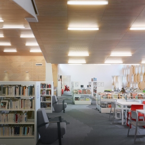 تصویر - کتابخانه‌ Andrée Chedid ، اثر معماران D HOUNDT و BAJART و همکاران ، فرانسه - معماری