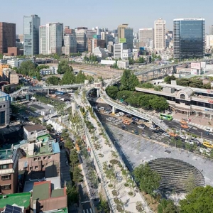 عکس - طراحی باغ معلق در بزرگراه متروک سئول