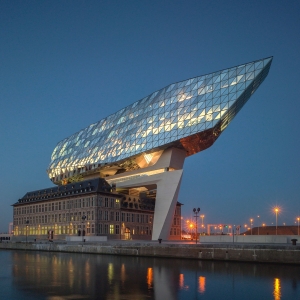 تصویر - ساختمان اداری بندرگاه Port House ، اثر تیم طراحی معماری زاها حدید ، بلژیک - معماری