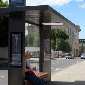 تصویر - ایده های خلاقانه در طراحی مبلمان شهری -ایستگاه اتوبوس شهری - معماری