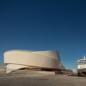 تصویر - ترمینال کشتی های تفریحی بندر Matosinhos , اثر معماران Luís Pedro Silva Arquitecto ، پرتغال - معماری