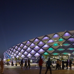 تصویر - استادیوم Hazza Bin Zayed , اثر تیم طراحی Pattern Design , امارات متحده عربی - معماری