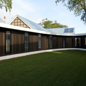 تصویر - خانه Subiaco , خانه ای با حیاط مرکزی بیضی شکل , اثر تیم Luigi Rosselli , استرالیا - معماری