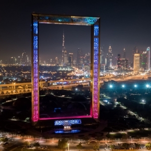 تصویر - Dubai Frame , اثر معمار Fernando Donis , امارات متحده عربی - معماری