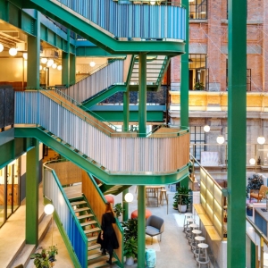 تصویر - شعبه شانگهای ساختمان اداری WeWork Weihai Lu , اثر تیم طراحی Linehouse , چین - معماری