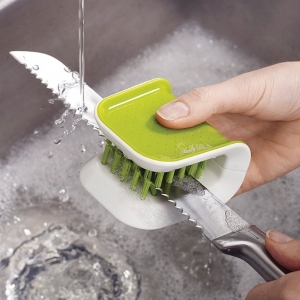 تصویر - آسان ترین و مطمئن ترین راه برای شستن چاقوها - معماری