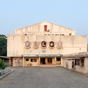 تصویر - مجموعه تصاویر استفان زوچه از سینماهای خیره کننده و مدرن جنوب هند - معماری