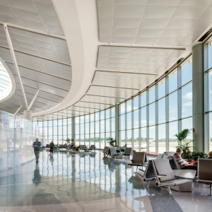 تصویر - فرودگاهها:نمونه هایی در پلان و مقطع - معماری