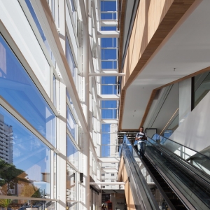 تصویر - مرکز تجاری Jardim Pamplona , اثر تیم طراحی L35ACIA Arquitetura , برزیل - معماری