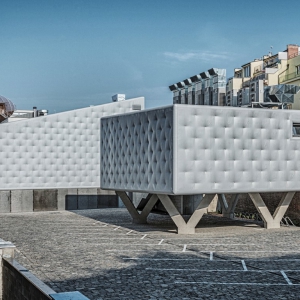 تصویر - مرکز هنرهای معاصر DOX , اثر تیم طراحی معماری Petr Hajek Architekti , جمهوری چک - معماری