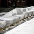 عکس - طراحی نیمکتی به طول 65 متر در میدانی در سوئد