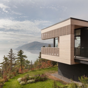 عکس - خانه Hillside , اثر تیم طراحی Anne Carrier architecture , کانادا