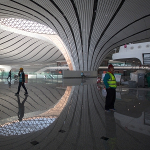 تصویر - فرودگاه داکسینگ ( Daxing ) , اثر Zaha Hadid Architects و ADP Ingenierie , پکن - معماری