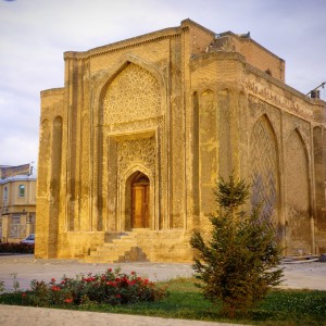 تصویر - گنبد علویان، میراث سبز، عظیم و زیبای همدان - معماری