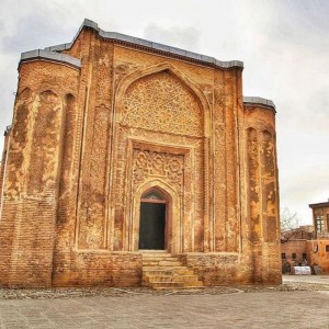 تصویر - گنبد علویان، میراث سبز، عظیم و زیبای همدان - معماری