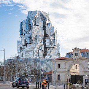 تصویر - برج Luma Arles ، اثر فرانک گهری (Frank Gehry) ، فرانسه - معماری