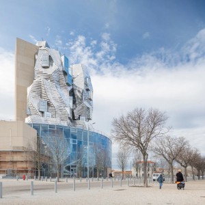 تصویر - برج Luma Arles ، اثر فرانک گهری (Frank Gehry) ، فرانسه - معماری