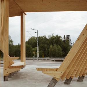 تصویر - ایستگاه حمل و نقل شهری Kohta ، اثر تیم طراحی Aalto University Wood Program ، فنلاند - معماری
