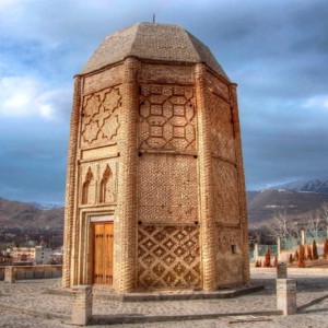 عکس - برج شیخ شبلی (Tomb and Tower of Sheikh Shebeli ) ، دماوند 