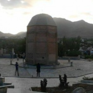 تصویر - برج شیخ شبلی (Tomb and Tower of Sheikh Shebeli ) ، دماوند  - معماری