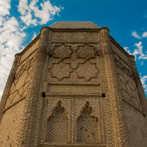 تصویر - برج شیخ شبلی (Tomb and Tower of Sheikh Shebeli ) ، دماوند  - معماری