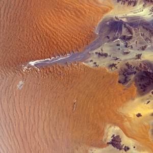 تصویر - کویر ساحلی نامیب (Namib Desert) ، خواهر دوقلوی درک در آفریقا - معماری