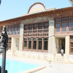 تصویر -  موزه مادام توسوی ( موزه مشاهیر فارس ) , شیراز - معماری