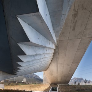 تصویر - مرکز آموزشی Roberto Garza Sada در دانشگاه Monterrey ، اثر تادائو آندو ( Tadao Ando ) ، مکزیک - معماری