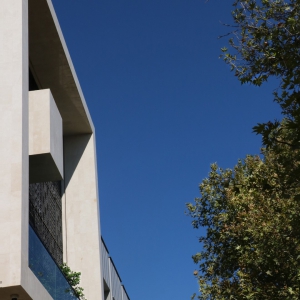 تصویر - ساختمان مسکونی پنجره خانه ، اثر افشین خسرویان ، مشهد - معماری