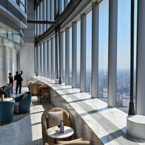 تصویر - افتتاح مرتفع‌ترین هتل جهان در شانگهای چین ؛ ۶۰۰ متر بالاتر از زمین - معماری