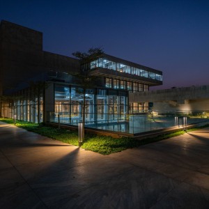 تصویر - دانشگاه Woxsen ، اثر تیم طراحی معماری Designhaaus Solutions ، هند - معماری