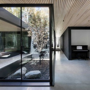 تصویر - اقامتگاه شیشه ای Lanaudiere ، اثر تیم طراحی ACDF Architecture ، کانادا - معماری