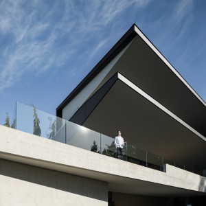 تصویر - خانه Eaves ، اثر استودیو طراحی Mcleod Bovell Modern Houses ، کانادا - معماری