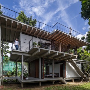 تصویر - خانه Floating House ، اثر تیم معماری Sanuki Daisuke architects ، ویتنام - معماری