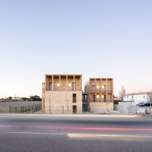 تصویر - مسکن اجتماعی 8 واحدی Social Housing Units ، اثر آتلیه معماری Régis Roudil Architectes ، فرانسه - معماری