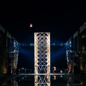 تصویر - برج چوبی Wood Lace Tower ، اثر آتلیه معماری Atelier FCJZ ، چین - معماری