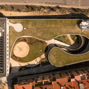 تصویر - مرکز بهداشت Carcavelos ، اثر تیم معماری Simao Botelho و Studio J و Duoma ، پرتغال - معماری