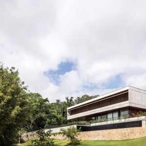عکس - خانه PC ، اثر تیم طراحی Jobim Carlevaro Arquitetos ، برزیل
