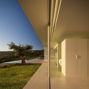 تصویر - مسکونی House in the Air ، اثر تیم معماری Fran Silvestre Arquitectos ، اسپانیا - معماری