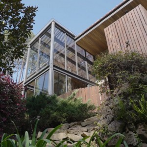 تصویر - تور خانه River House ؛ تجربه‌ای ارگانیک از هم‌زیستی معماری و رودخانه - معماری