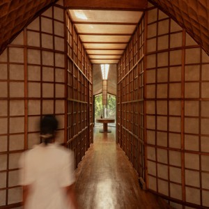 تصویر - خانه پل ، تجربه‌ای معمارانه میان زمین و آسمان ، اثر Wallmakers ، هند - معماری