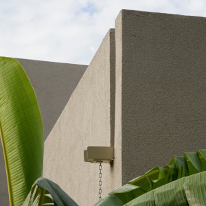 تصویر - خانه KLEE در ساپانجا؛ هم‌نشینی ارگانیک حجم‌ها در بستر طبیعت ، اثر the | work - معماری