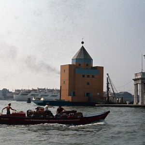 تصویر - سیر بینال معماری ونیز؛ روایت پروژه‌های کلاسیک و پاویون‌های ماندگار - معماری