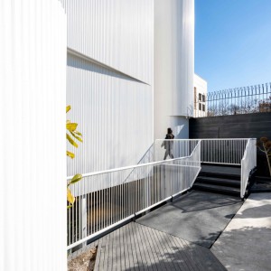 تصویر - پلتفرم رست ، اثر امیرحسین اشعری ، مشهد - معماری