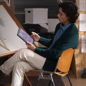 تصویر - از اسکیس تا یادداشت؛ TCL Note A1، بوم دیجیتالِ سبک‌وزن برای معماران - معماری