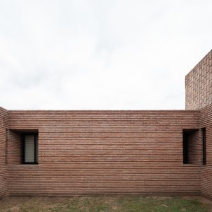 تصویر - خانه سه حیاط ، استودیو Balsa Crosetto Piazzi ، آرژانتین - معماری