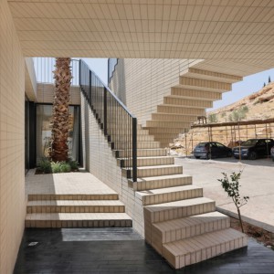 تصویر - ساختمان مدیریت خوابگاه سامیان ٬ اثر گروه معماری اشعری و همکاران ٬ شیراز - معماری