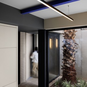 تصویر - ساختمان مدیریت خوابگاه سامیان ٬ اثر گروه معماری اشعری و همکاران ٬ شیراز - معماری